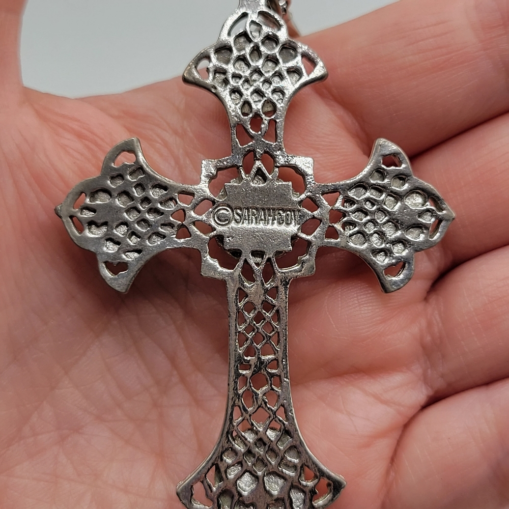 VTG Sarah Coventry Cross Pendant Necklace | Faux Pearl, Purple, Silver | SIGNED - Picture 2 of 8
